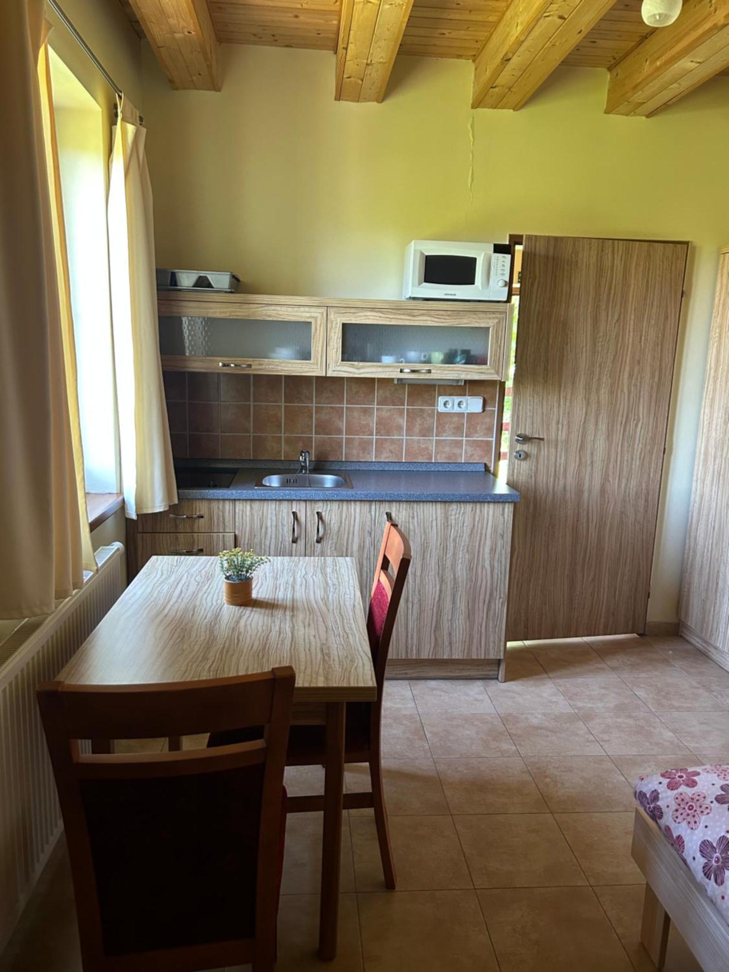 Apartmány F - chata SVOBODĚNKA Dolní Moravice Exterior foto